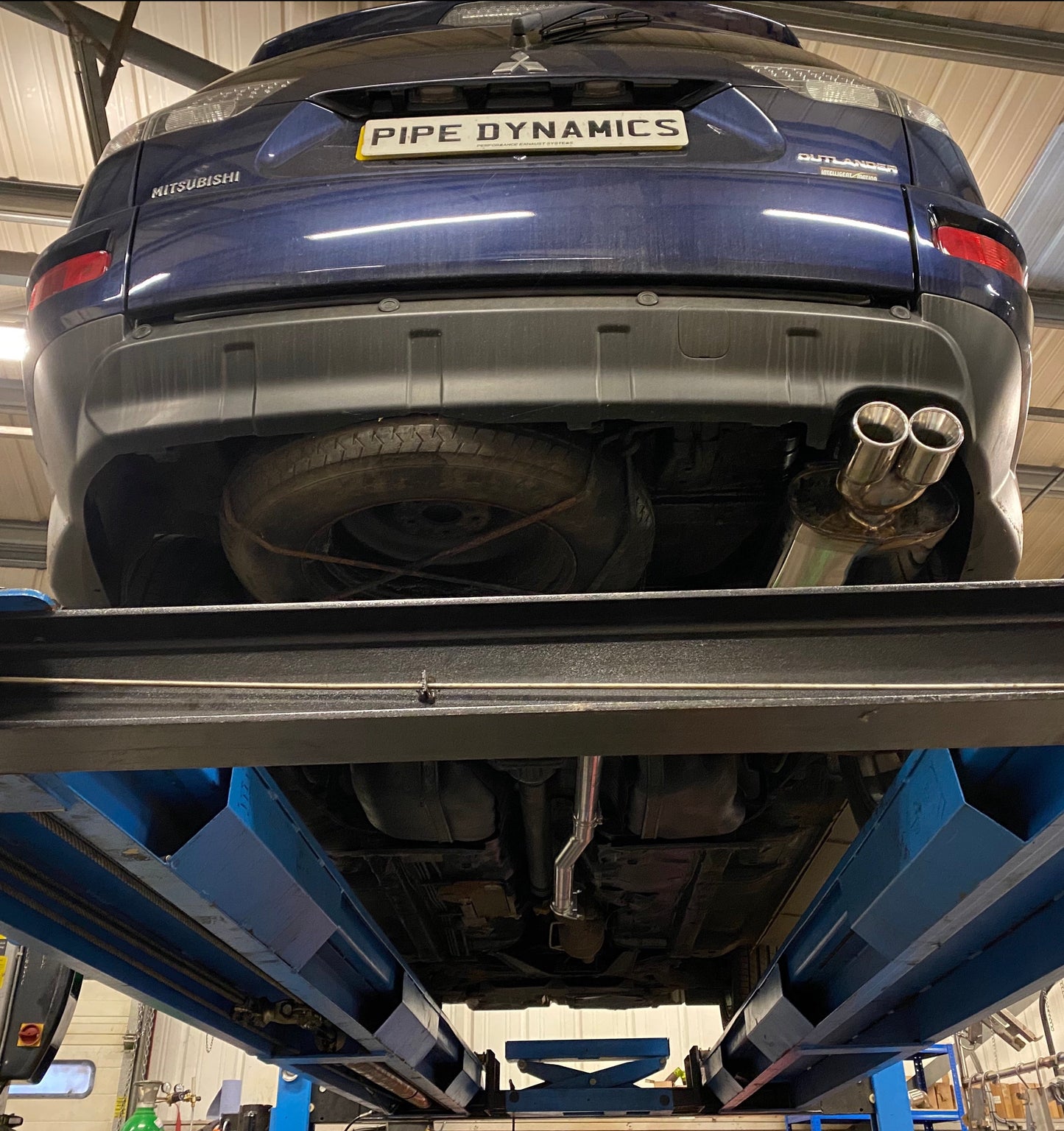 Mitsubishi Outlander 2.3 DI-D 2010-2013 175bhp 4WD - Replacement exhaust from DPF back (middle and Rear) - Pipe Dynamics