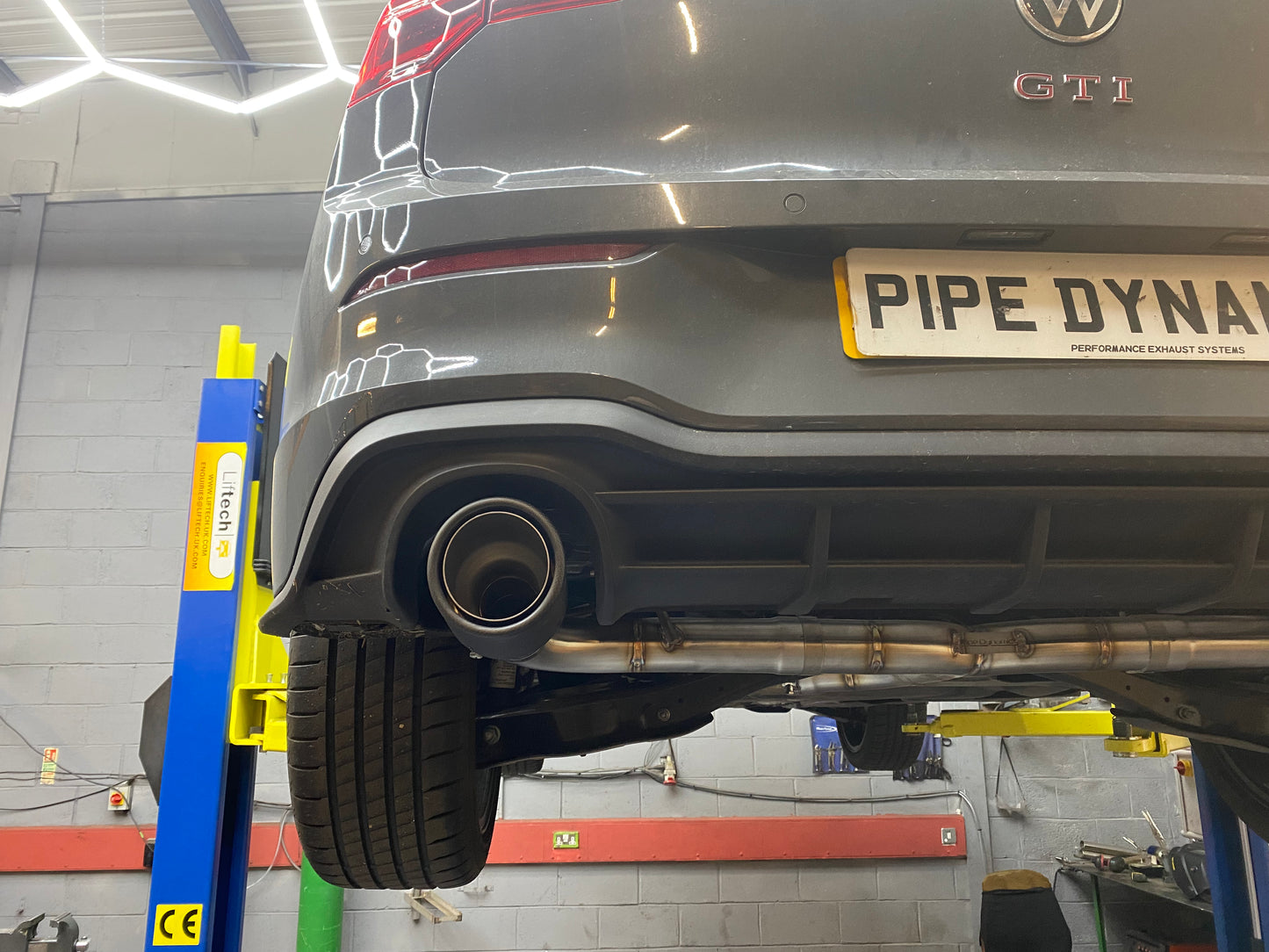 VW Golf MK8 2.0 GTI CLUBSPORT -Back Box Delete - Pipe Dynamics