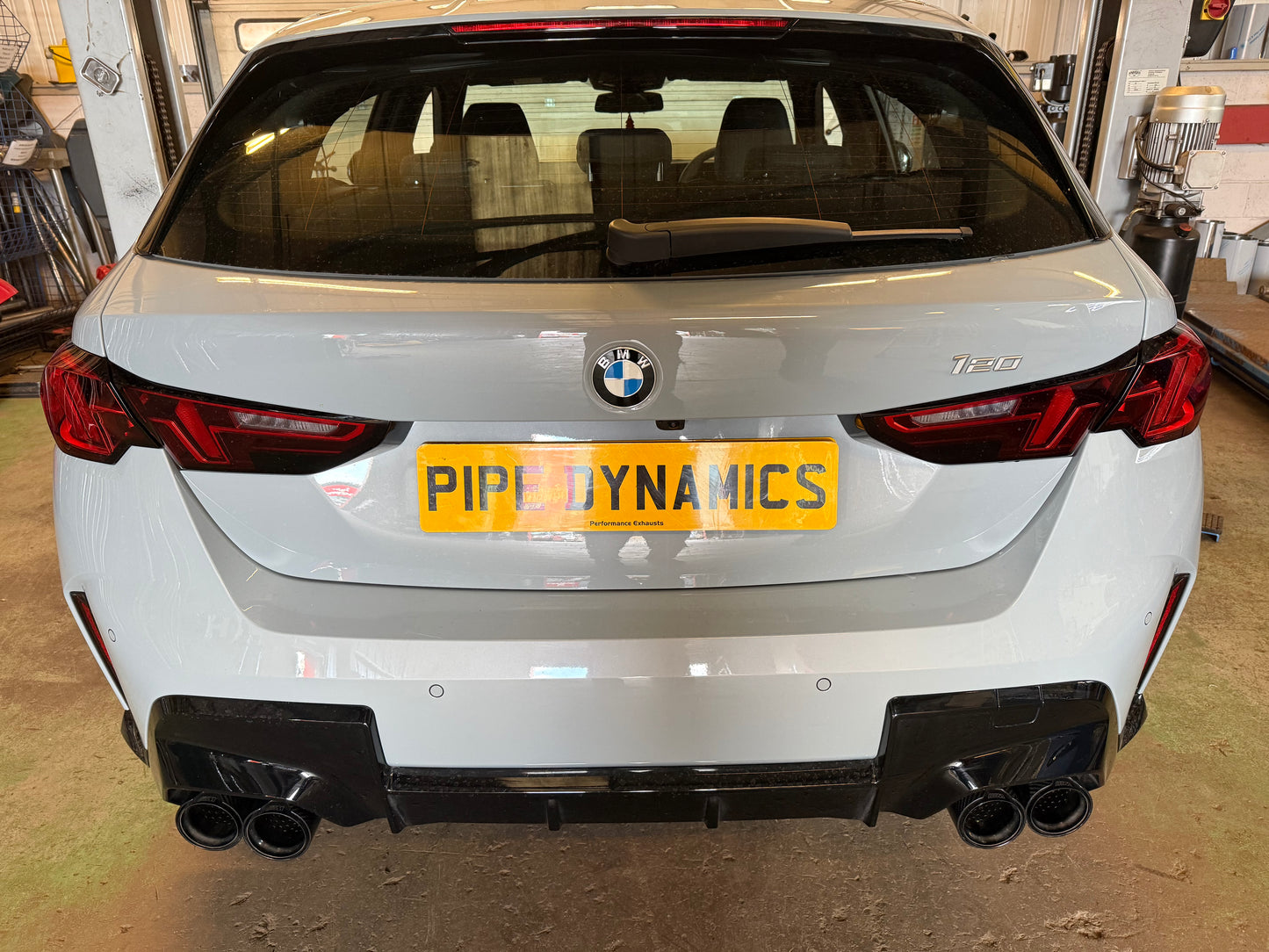 BMW F70 120i - BACK BOX DELETE - QUAD EXIT CONVERSION M135I STYLE EXHAUST Pipe Dynamics BMW