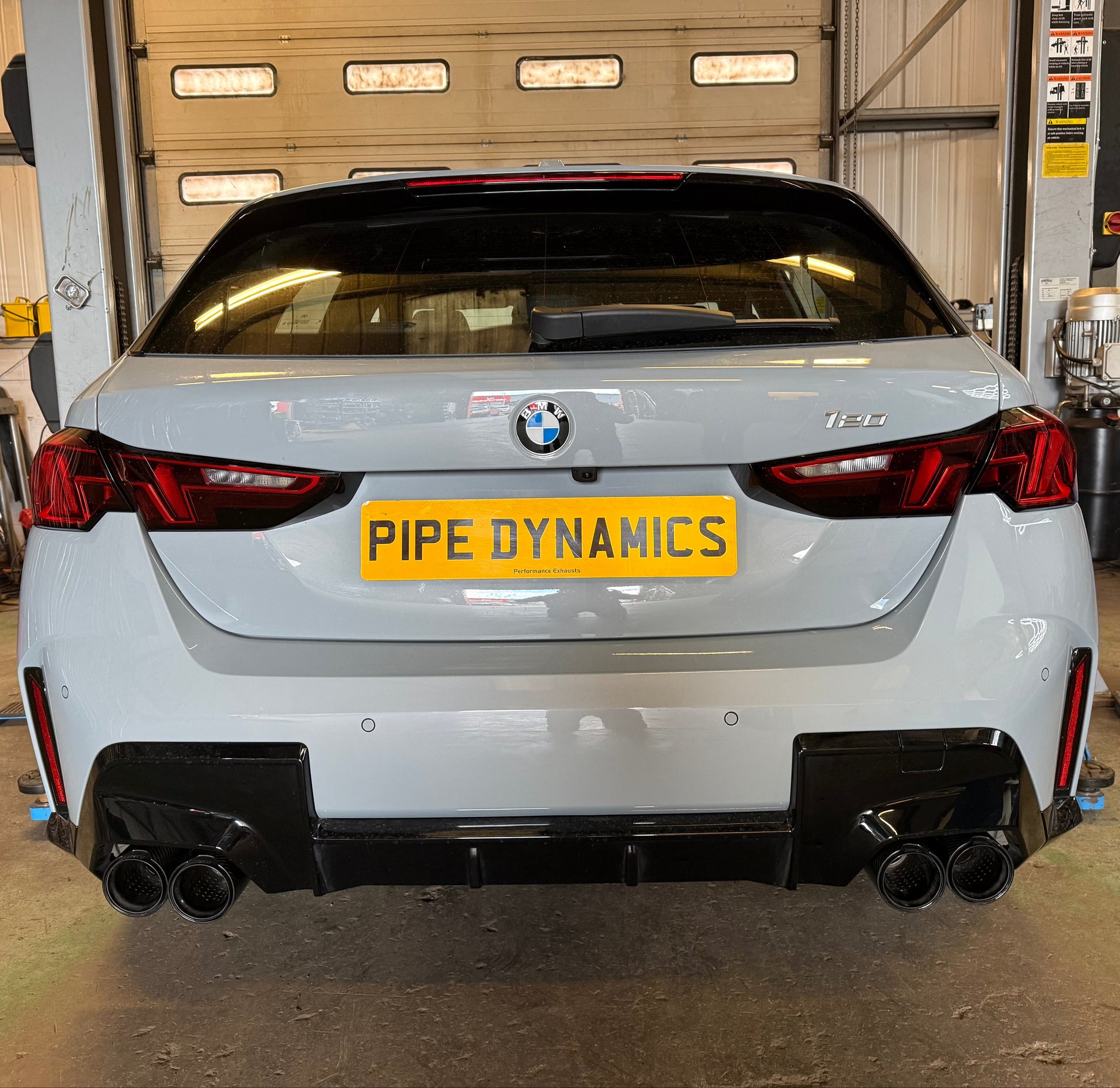 BMW F70 120i - BACK BOX DELETE - QUAD EXIT CONVERSION M135I STYLE EXHAUST Pipe Dynamics BMW