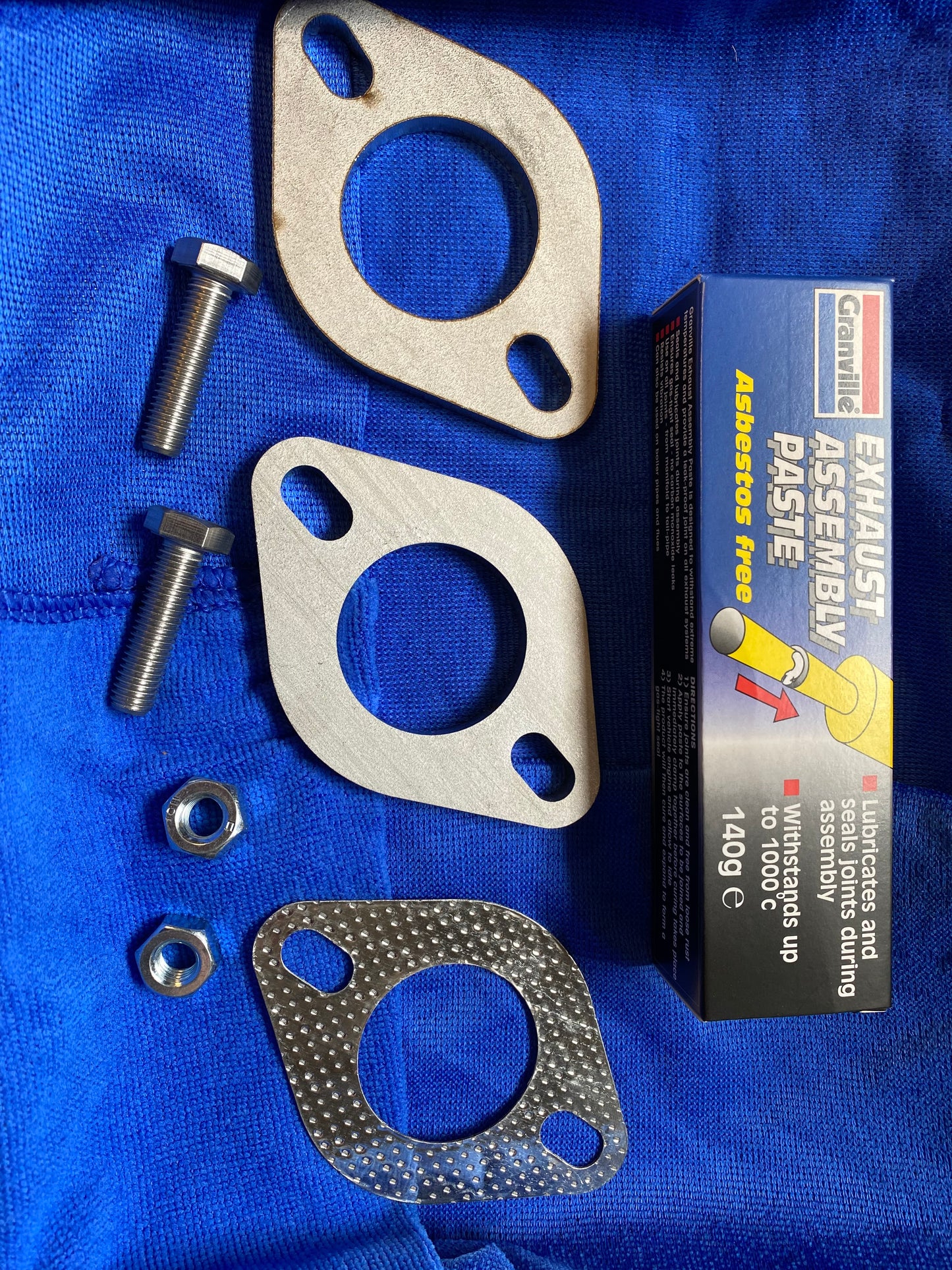 Stainless Steel 1.75" Exhaust Flange and Gasket Kit with Exhaust Sealant Paste - Pipe Dynamics