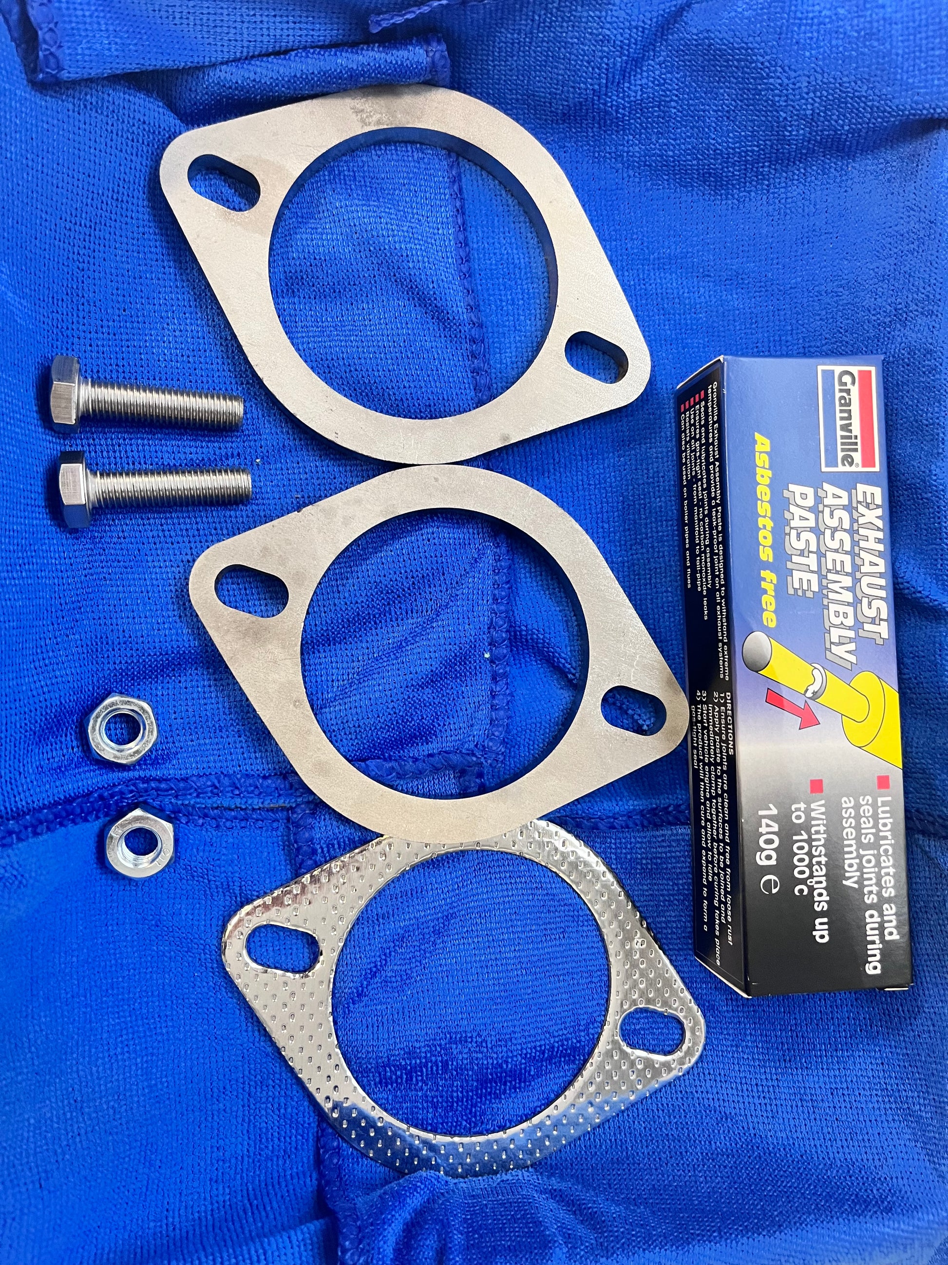 Stainless Steel 3" Exhaust Flange and Gasket Kit with Exhaust Sealant Paste - Pipe Dynamics