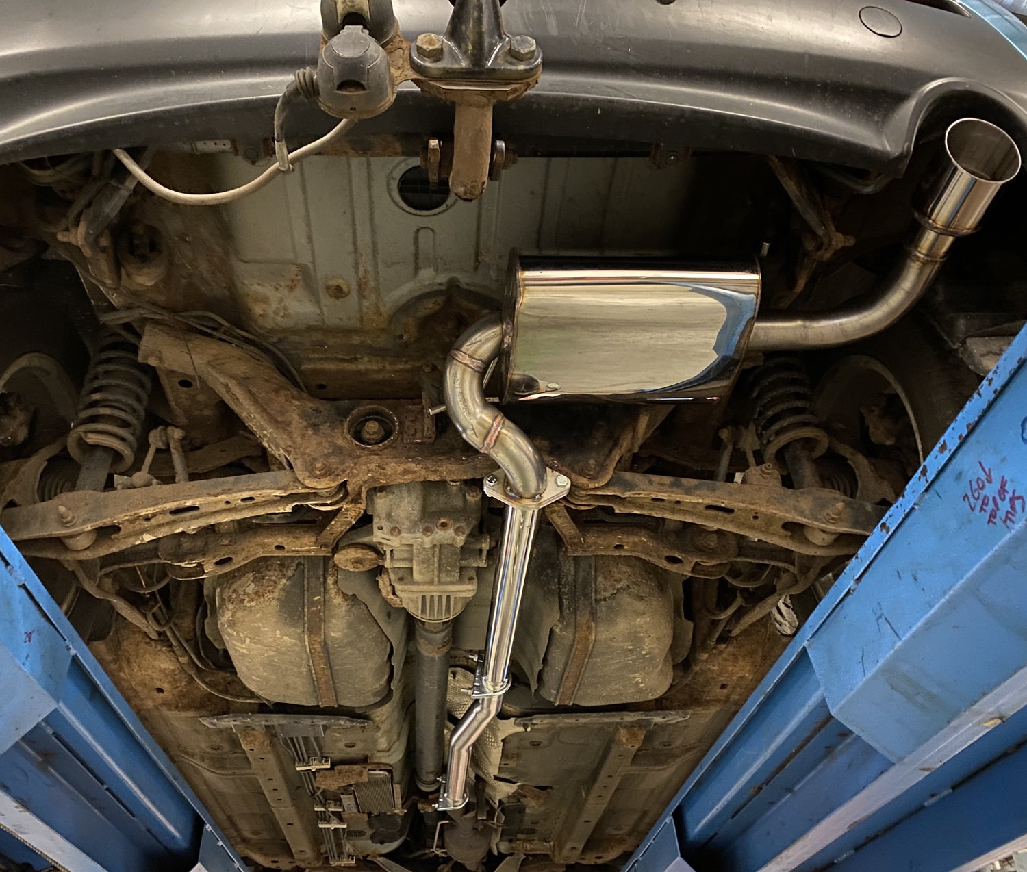 Mitsubishi ASX 1.8 Diesel 150bhp - Replacement exhaust from DPF back (middle and Rear) Pipe Dynamics ASX